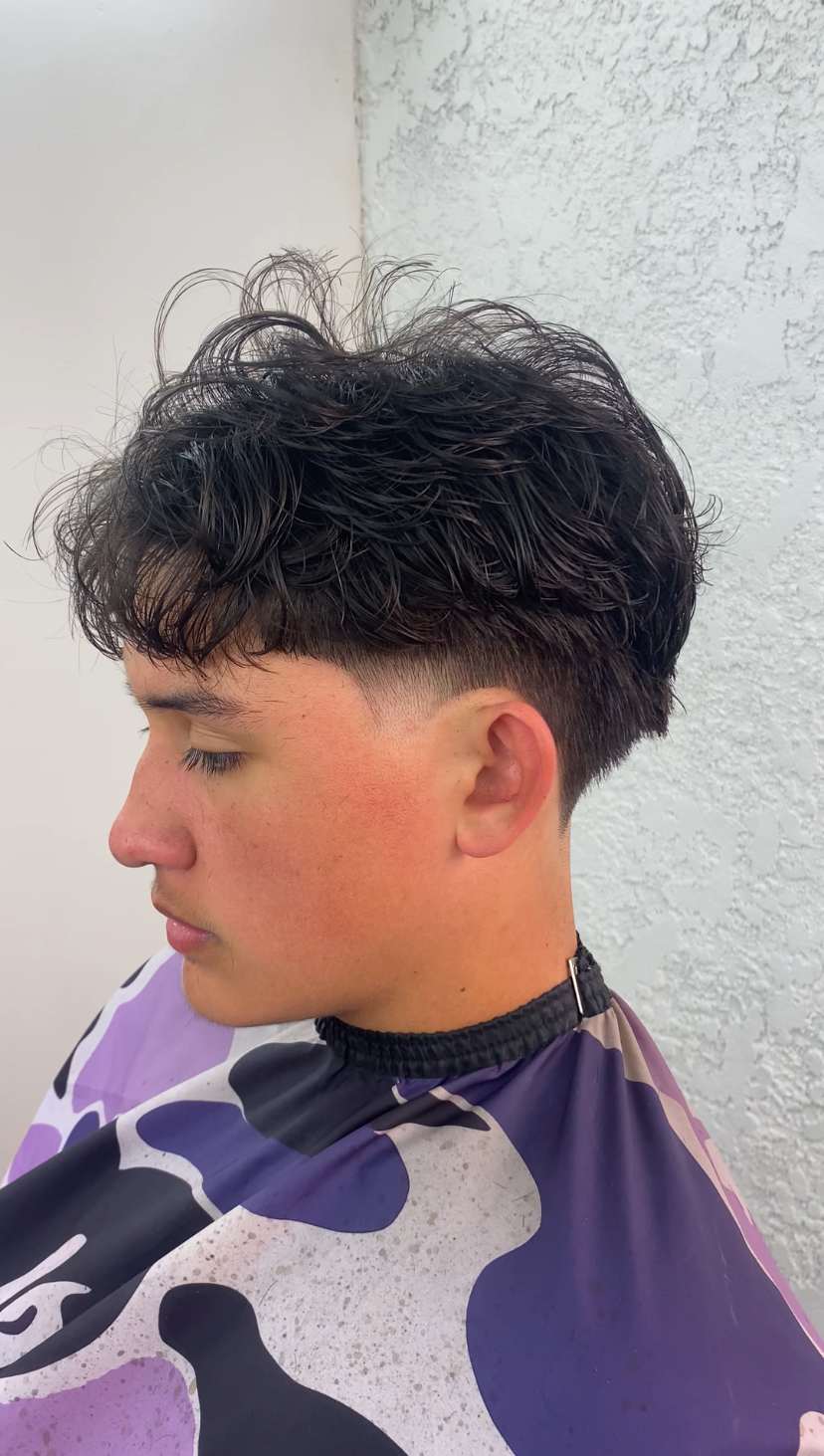 Clean haircut profile by SMBLENDS