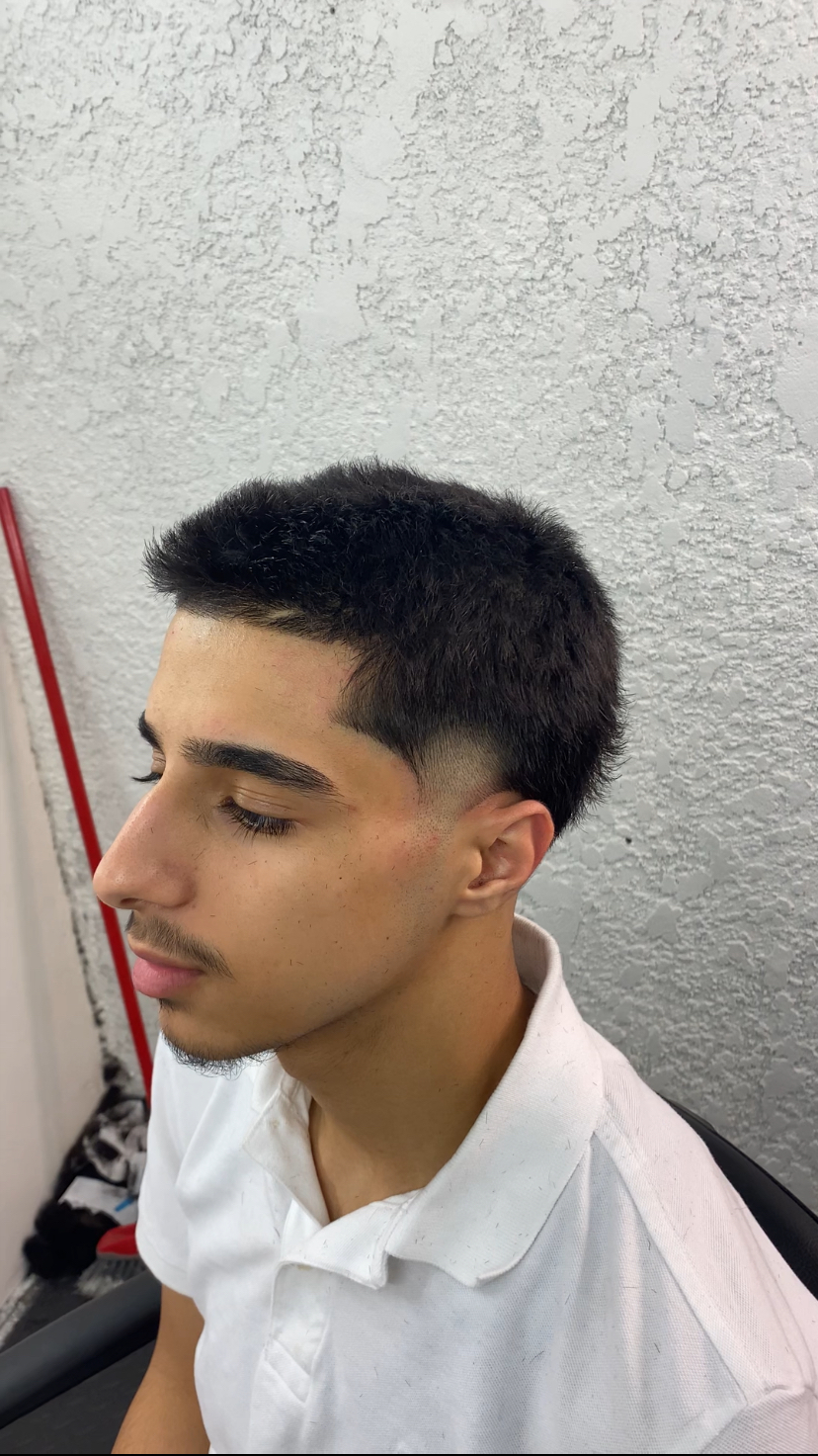 Detailed haircut finish by SMBLENDS